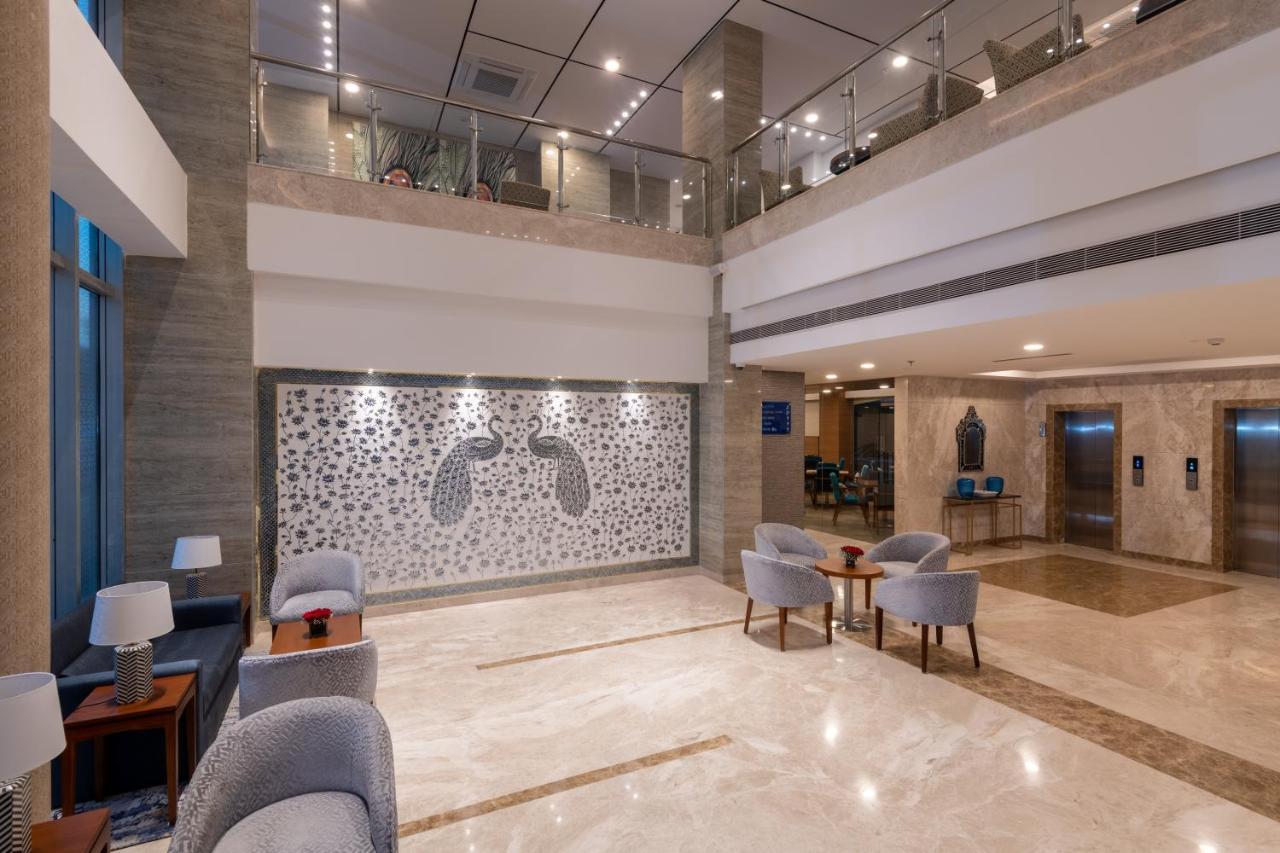Expoinn Suites And Convention Greater Noida Exteriör bild